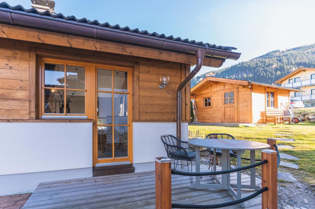 Dorfchalets & Apartments - Authentic Experience In Centre Of Kaprun Including Tauernspa And Summercard Ngoại thất bức ảnh