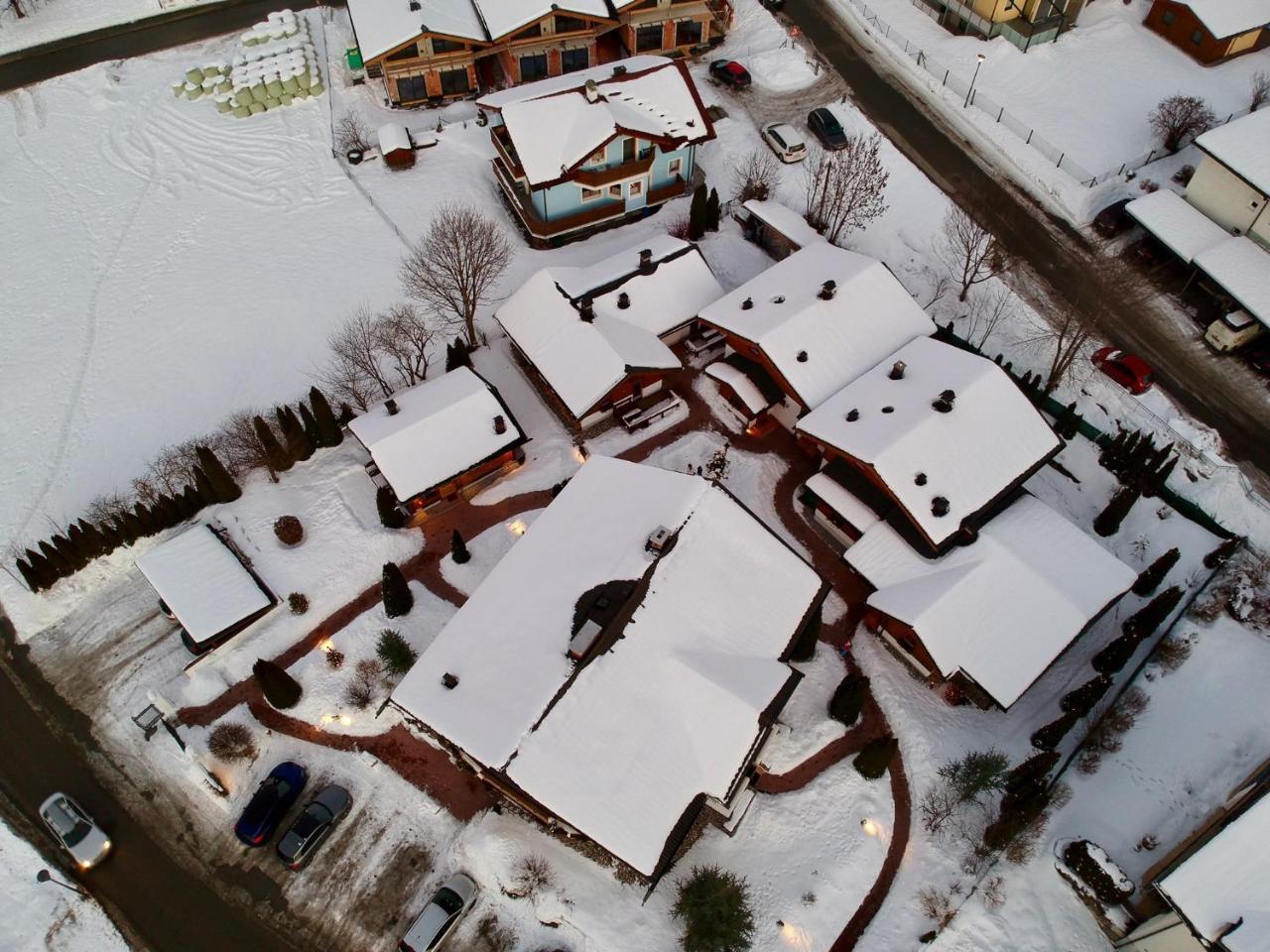 Dorfchalets & Apartments - Authentic Experience In Centre Of Kaprun Including Tauernspa And Summercard Ngoại thất bức ảnh