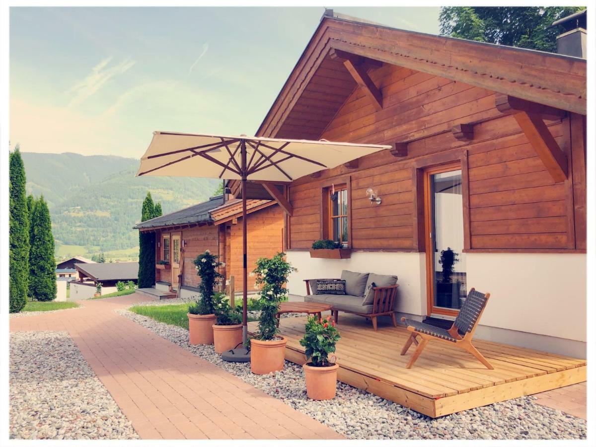 Dorfchalets & Apartments - Authentic Experience In Centre Of Kaprun Including Tauernspa And Summercard Ngoại thất bức ảnh