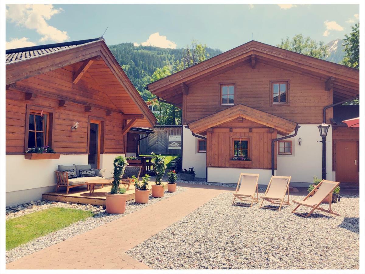 Dorfchalets & Apartments - Authentic Experience In Centre Of Kaprun Including Tauernspa And Summercard Ngoại thất bức ảnh